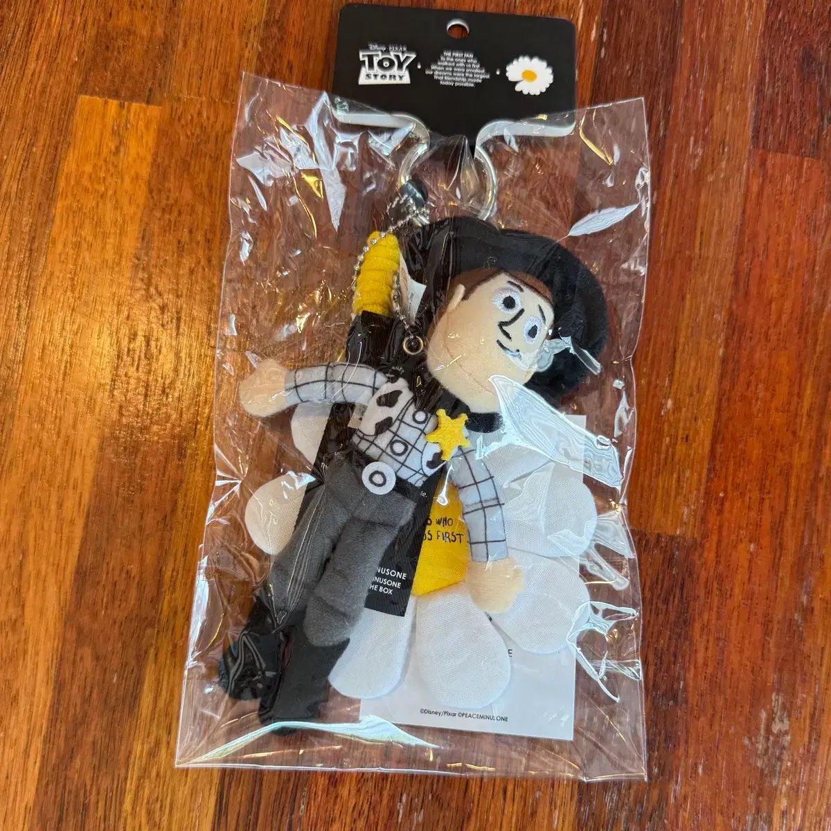 トイストーリー ピースマイナスワン ファーストマン キーホルダー