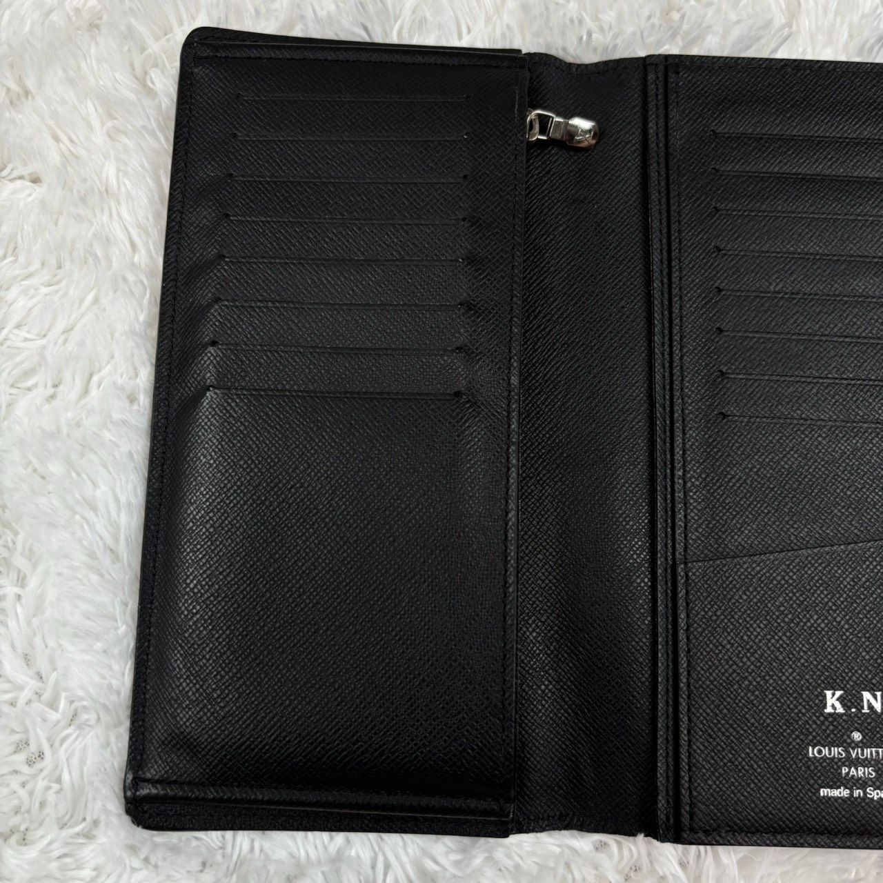 ルイヴィトン LOUIS VUITTON エピ 長財布 黒 ブラック 二つ折り財布