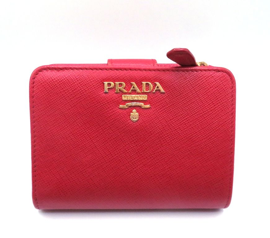✨未使用展示品✨　PRADA ミニ財布　サフィアーノレザー　L字ファスナー 赤色 PRADA プラダ L字ファスナー サフィアーノ【205】 二つ折り財布 レザー