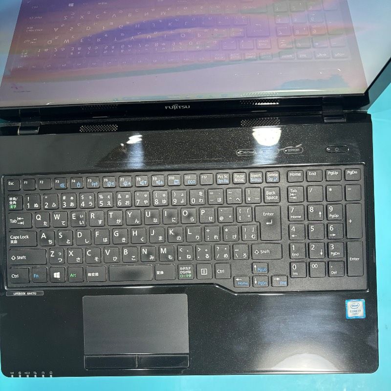 夏セール☆爆速Core i7☆SSD256GB＆メモリ8GB LIFEBOOK Windows11