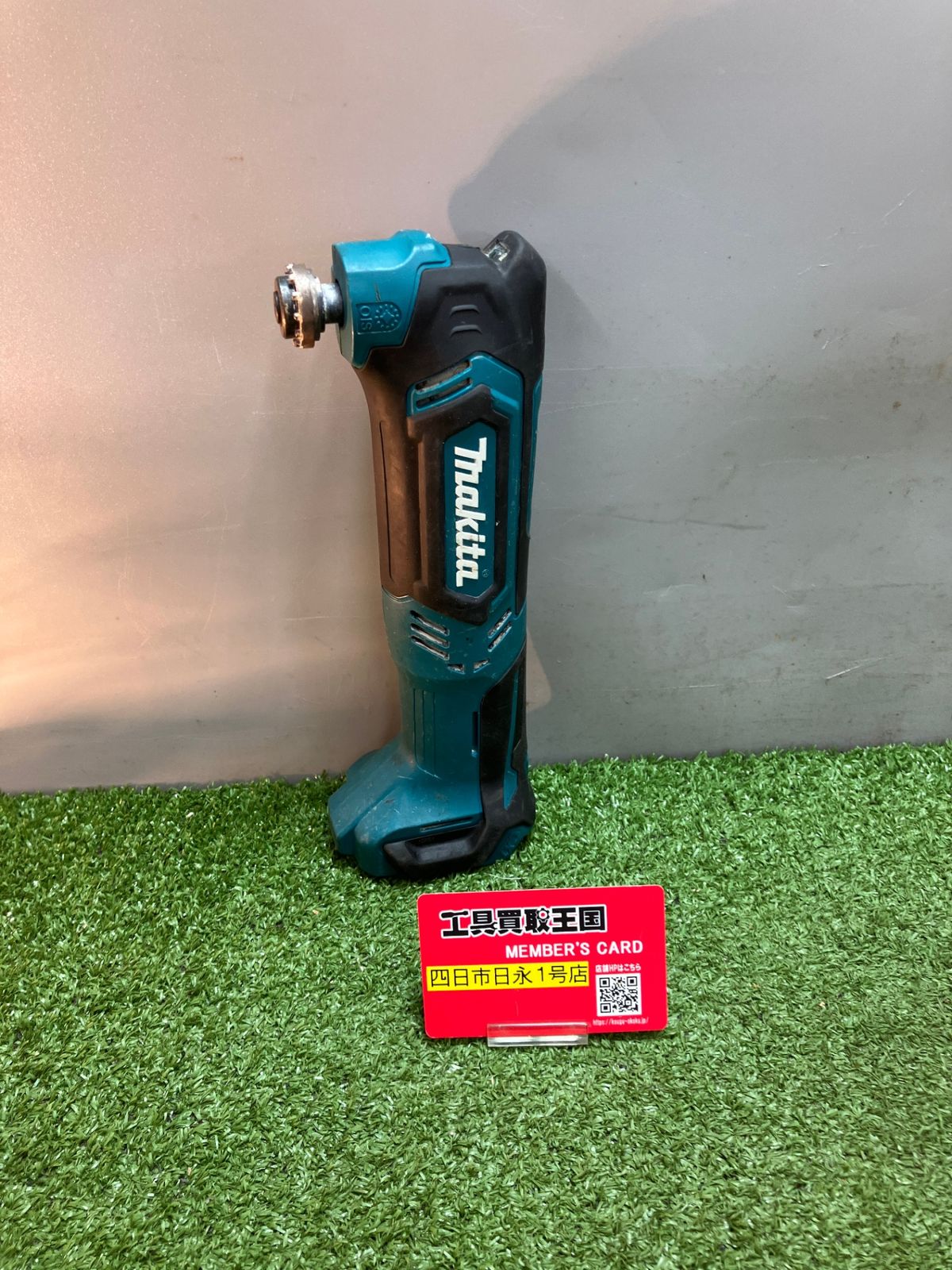 【中古品】【0936】makita(マキタ) 10.8v充電式マルチツール (本体のみ) TM30DZ　IT7XNQJLP79S