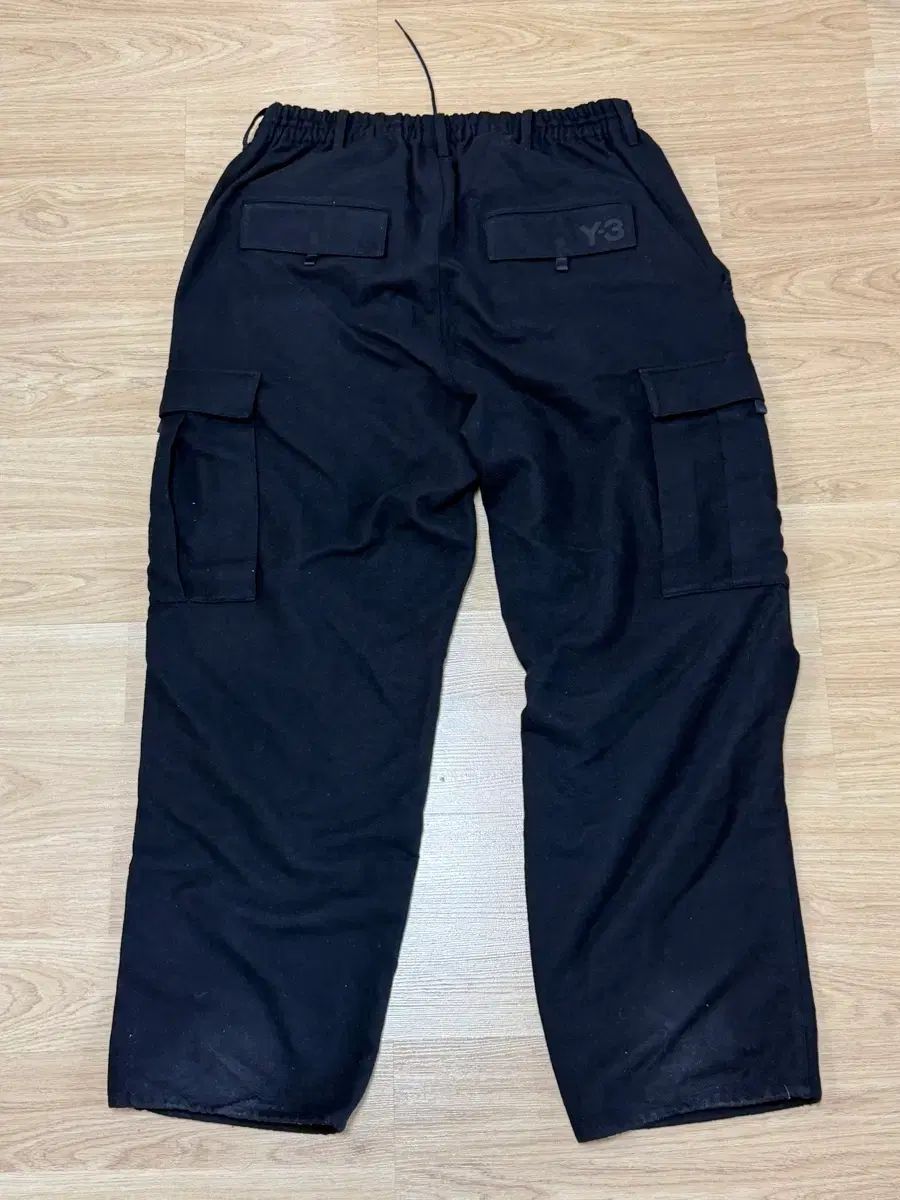 Y-3 カーゴパンツ