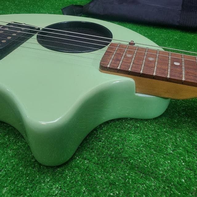 FERNANDES ZO-3 アンプ内蔵 ミニギター ぞうさん ミントグリーン