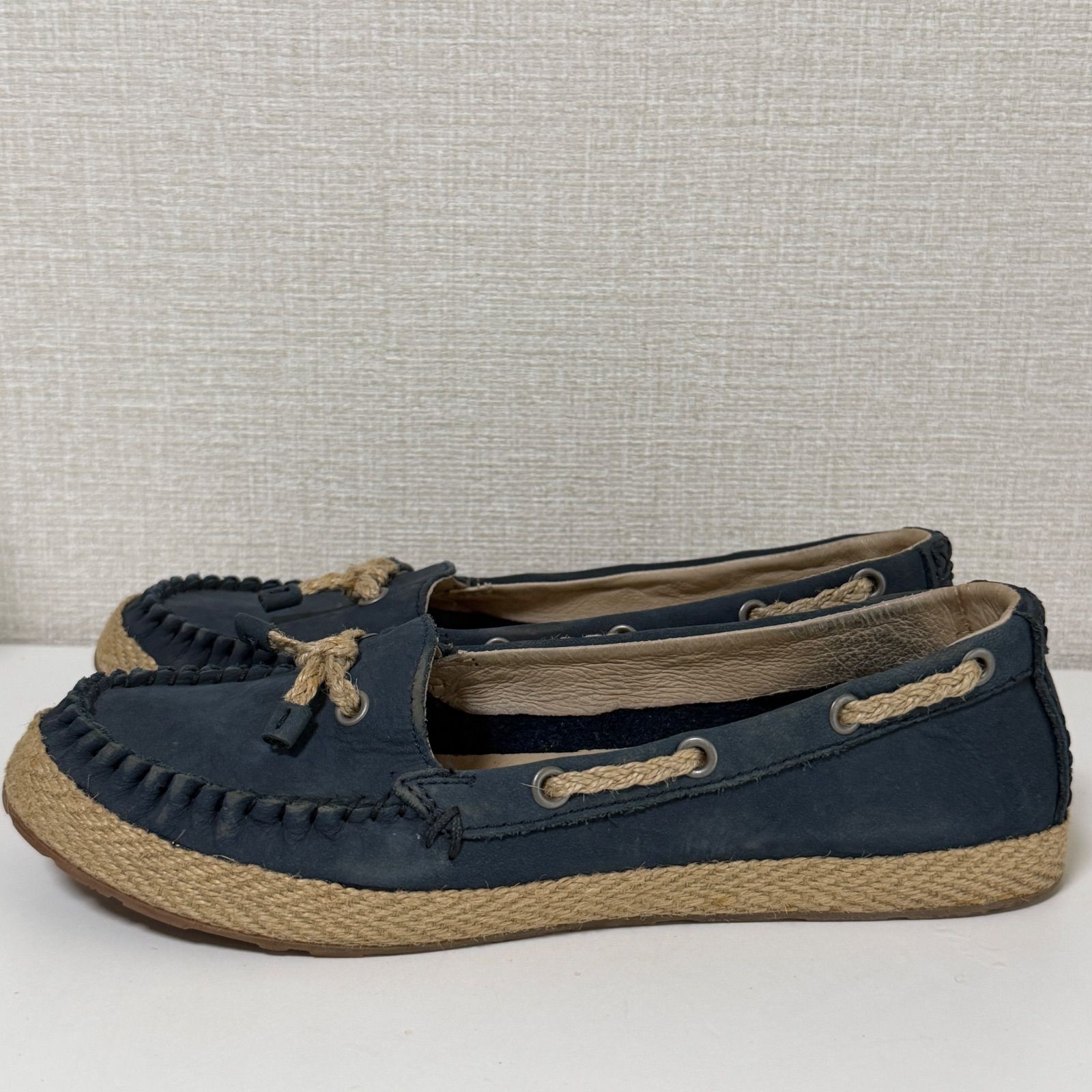 UGG アグ 1004111 モカシン ネイビー 23cm - メルカリ