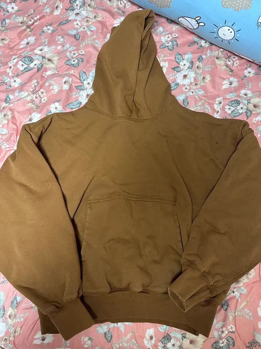 YEEZY GAP(イージーギャップ) フーディー ライト ブラウン XL