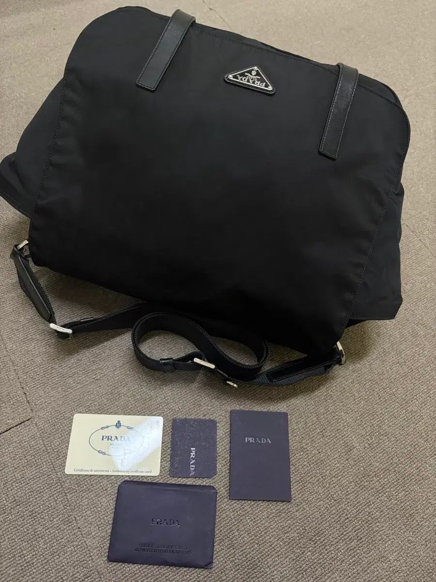 PRADA テスート ナイロン クロスバック ブラック 67,137円