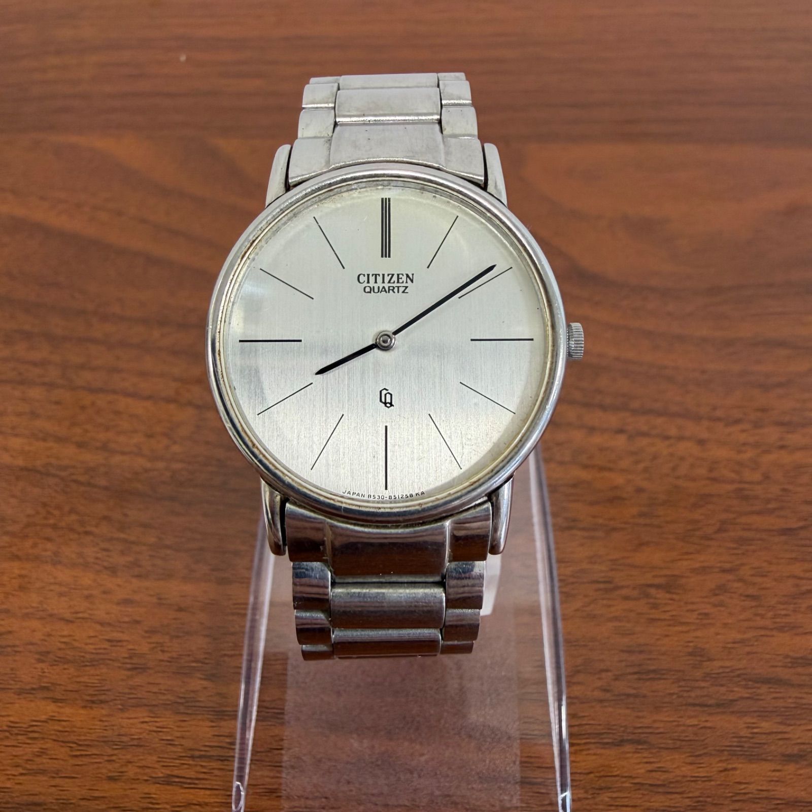 CITIZEN シチズン　クオーツ腕時計　メンズ　稼働品 CITIZEN シチズン クォーツ 8530-850581K メンズ腕時計 1986年製 電池