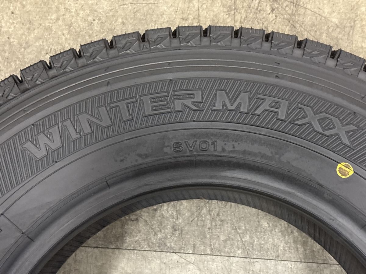 未走行 超バリ溝 スタッドレス】ダンロップ ウィンターマックス SV01 