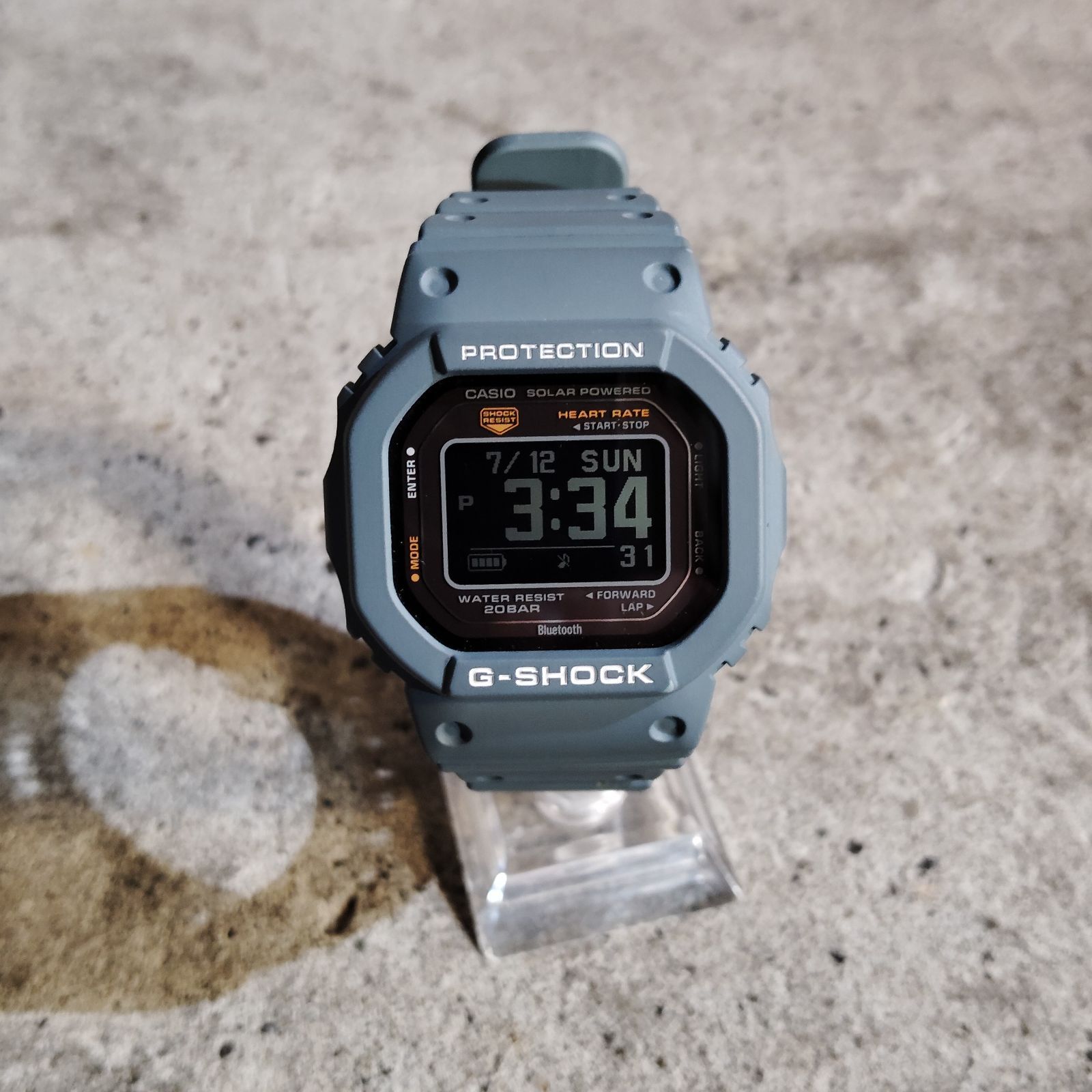 G-SHOCK G-SQUAD DW-H5600-2JR 腕時計 ブルーグレー ジーショック