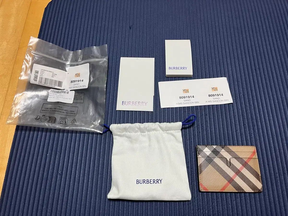 バーバリー カード 財布 100%正規品