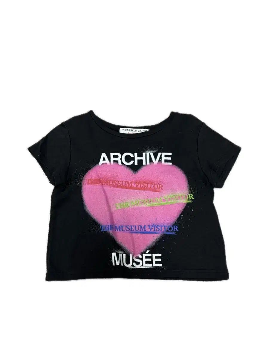 THE MUSEUM VISITOR ザミュージアムビジター ハート グラフィティ クロップド丈 半袖 Tシャツ
