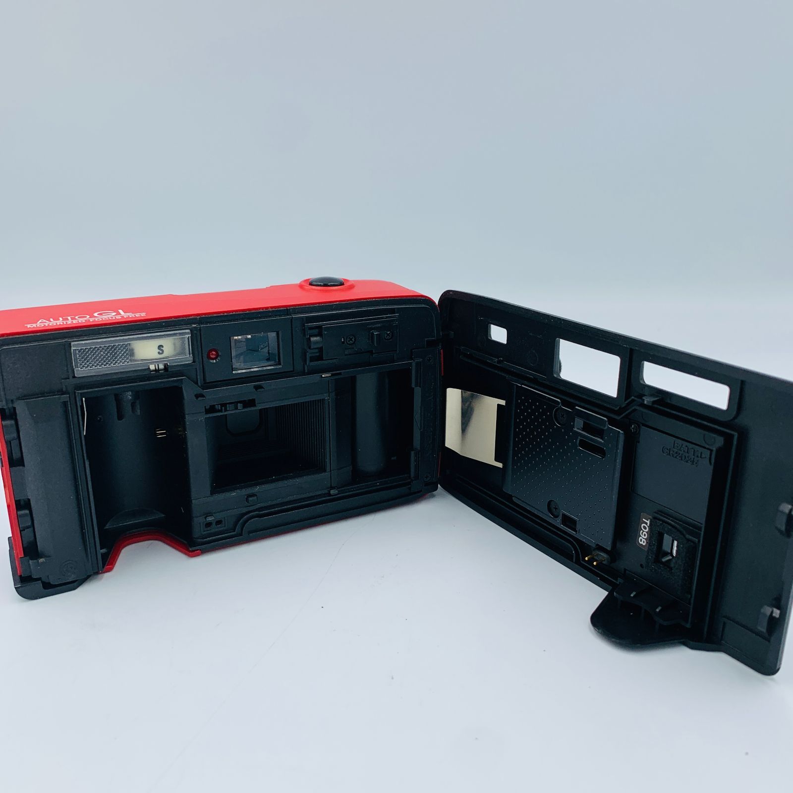 ジャンク品】フィルムカメラ CHINON AUTO GL 赤操作簡単 自動35ミリ