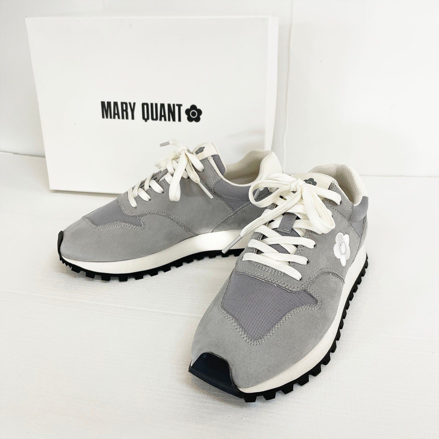 MARY QUANT マリークワント デイジー エンブロ コンビ スニーカー Ks7-43