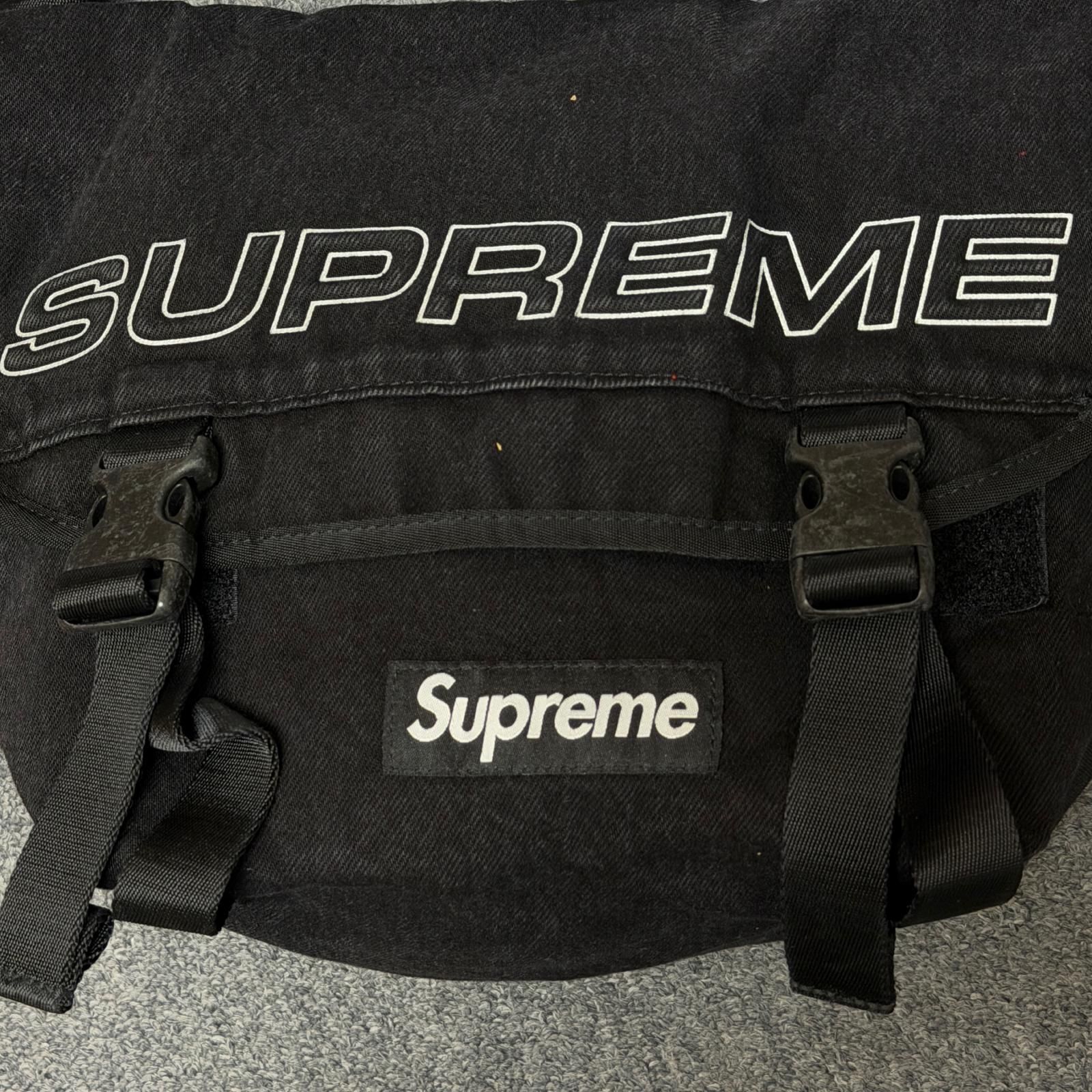 国内正規 未使用 Supreme 25AW Messenger Bag メッセンジャーバッグ