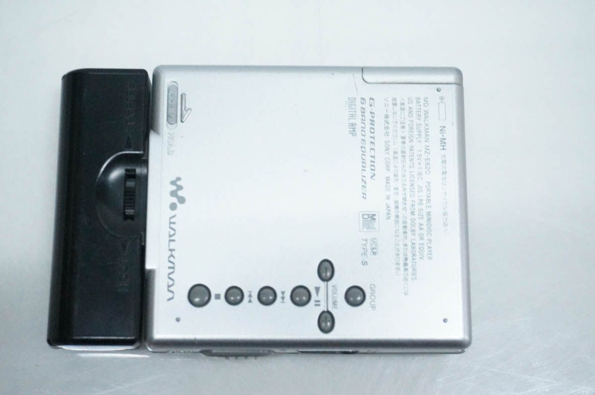 中古】C SONYソニー ポータブルMDプレーヤー MDウォークマン MZ-E620