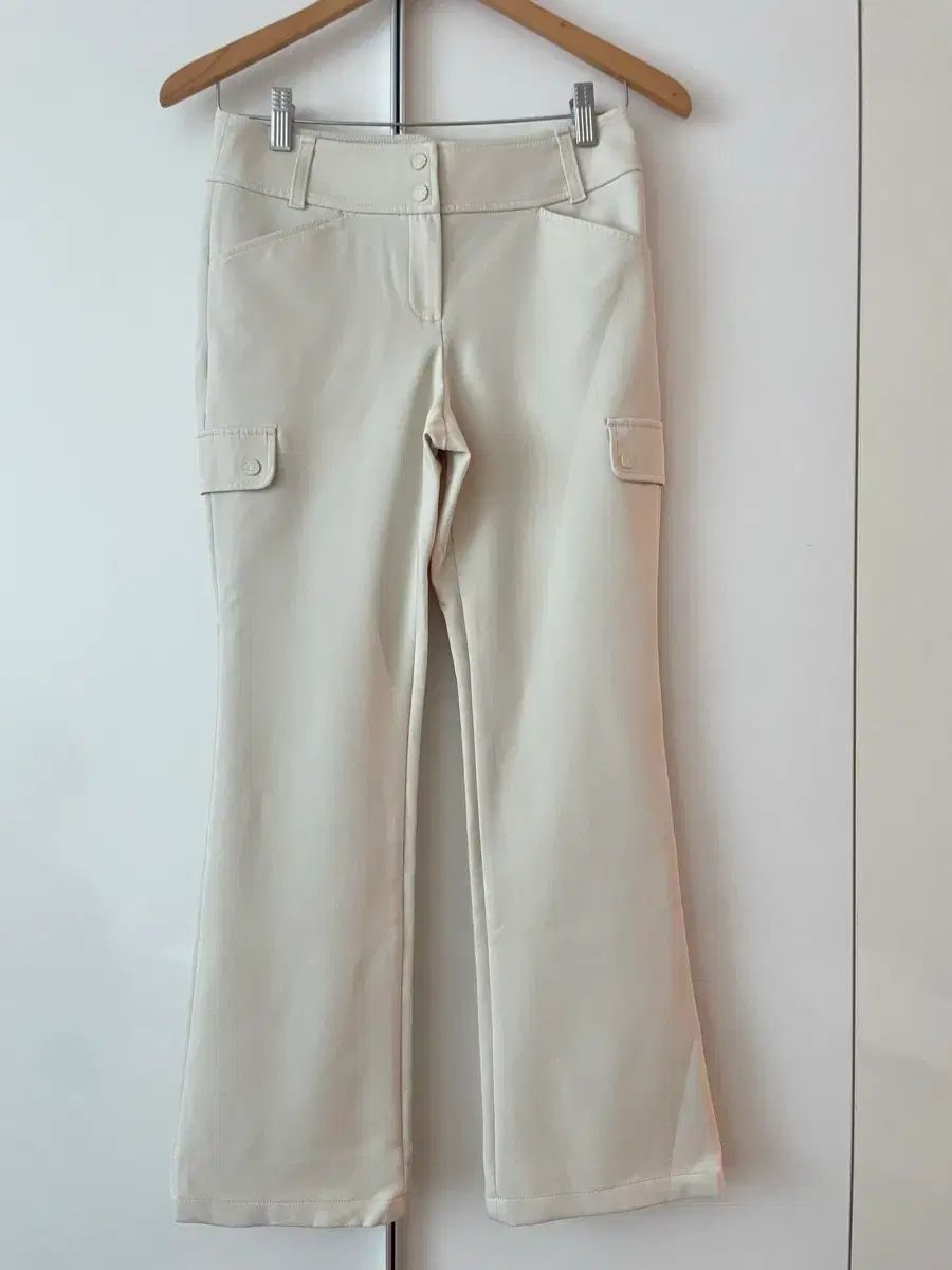 (新品)ボルビック レディース カーゴ ブーツカット パンツ 64