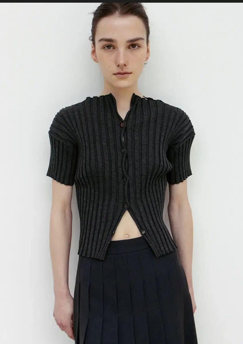 르917 le917 millie knit short cardigan 10,381円