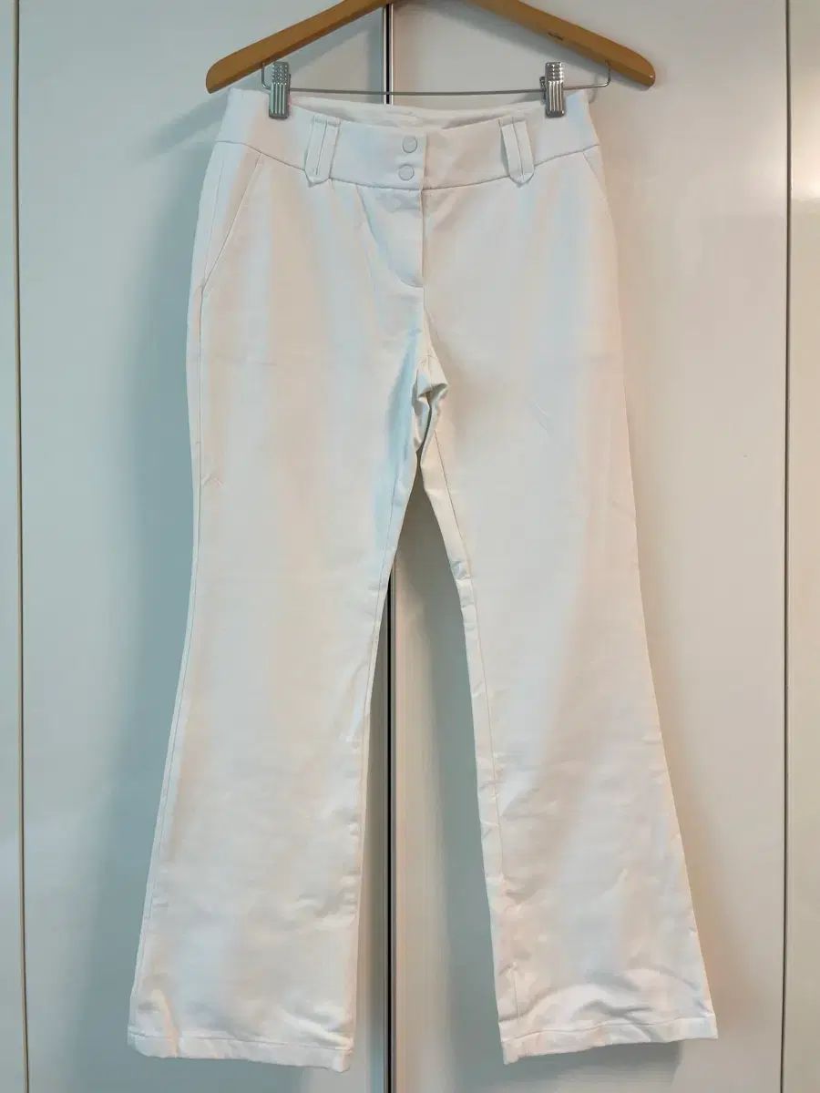 (新品) ボルビック レディース ゴルフ セミフレア セミブーツカット パンツ 67