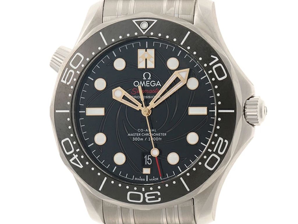 OMEGA オメガ シーマスタープロフェッショナル ダイバー 300M ジェームズ・ボンドリミテッドエディション 世界限定7007本 210.22.42.20.01.004 腕時計 SS/セラミック ブラック文字盤 自動巻き【中古】472
