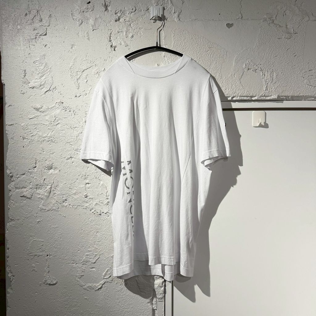 MONCLER モンクレール Logo Patch Crew Neck T-Shirt 半袖Tシャツ