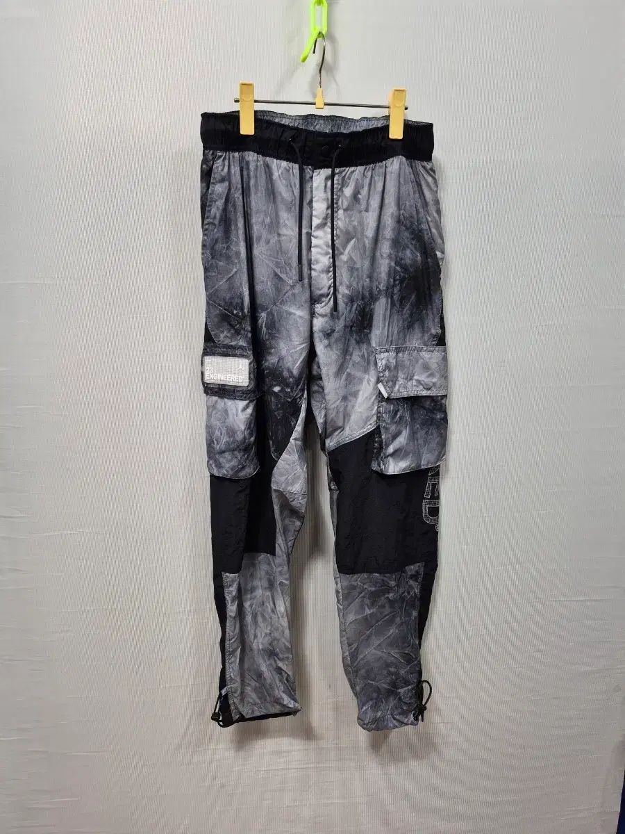 ナイキ ジョーダン 23 エンジニアード カーゴパンツ M