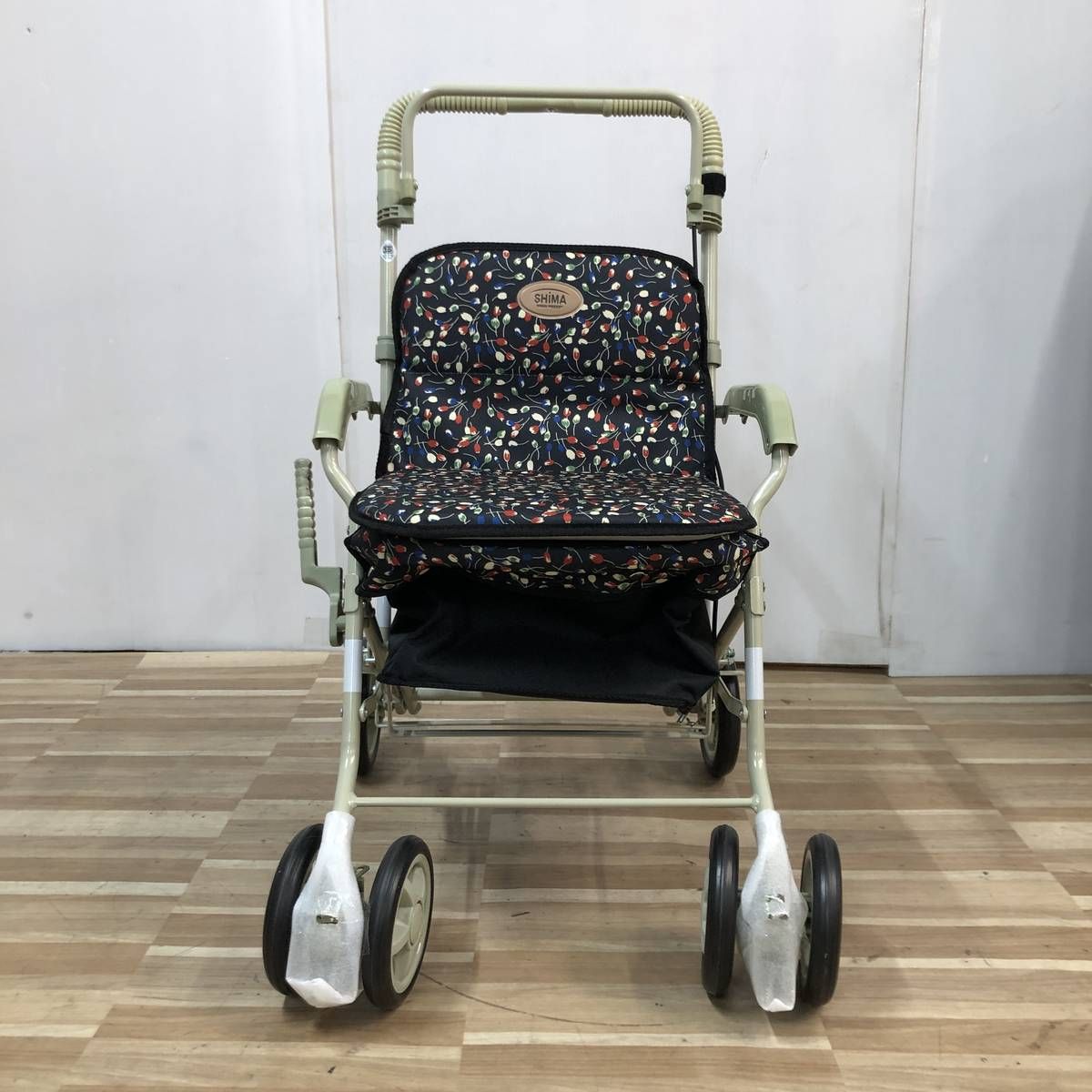 ☆未使用☆ シルバーカー SHIMA 島製作所 マーチS 小花ブラック 手押し