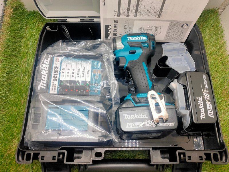 ☆マキタMakita TD173DRGX インパクトドライバ マキタ純正バッテリ、充電器、ケース付 ブルー　未使用