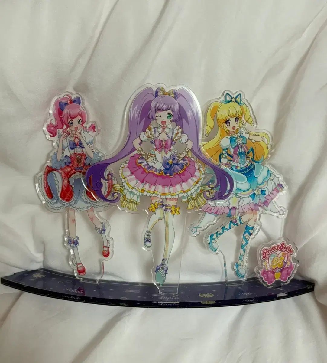 アイドルタイムプリパラ Vスクエア 3人ペア アクリルスタンド ララ、ゆい、LAMY、MIRAI