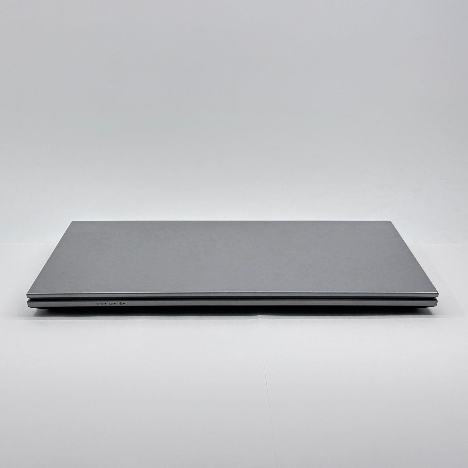 SSD Frontier i3-10110U Win11 8GB 256GB バッテリー94% - メルカリ