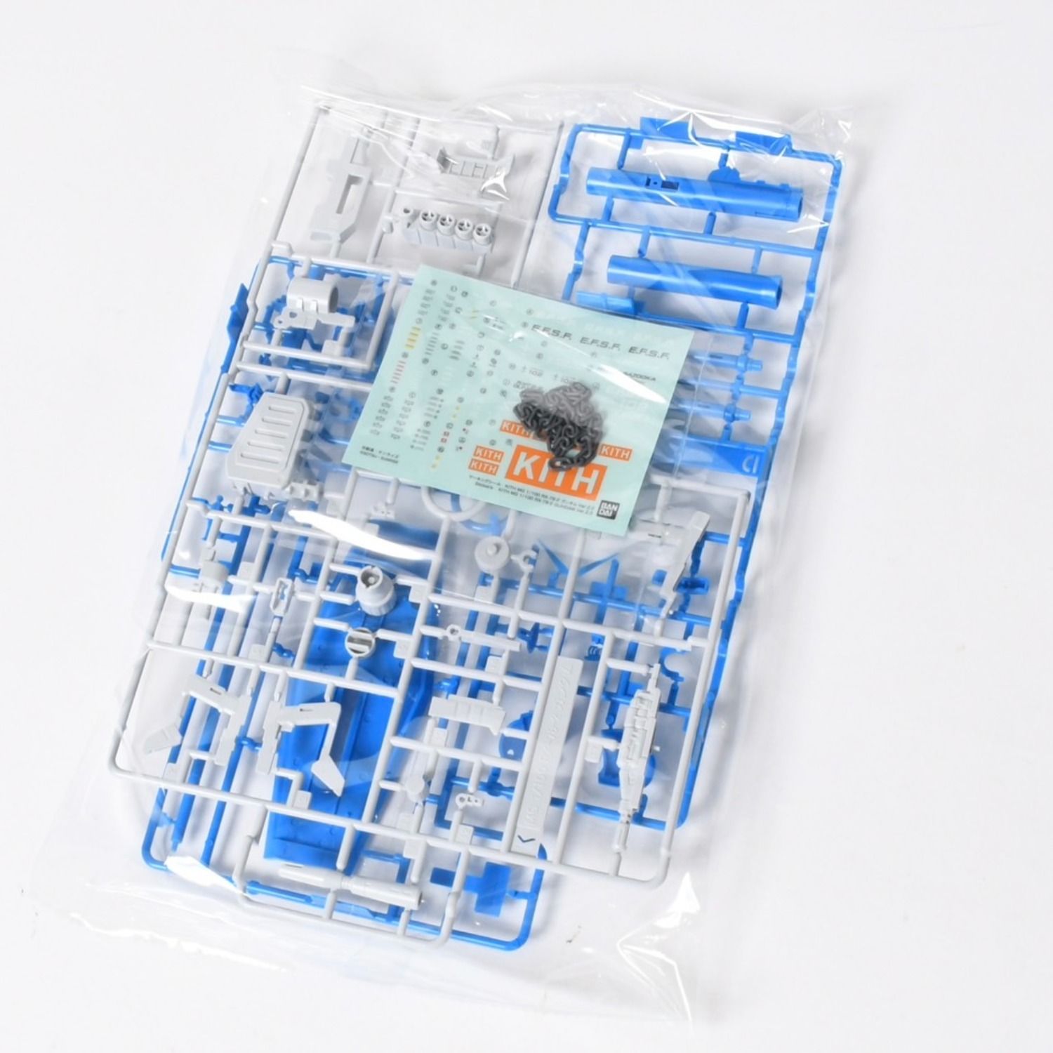 新品未使用 KITH × ガンダムプラモデル MG 1/100 RX-78-2 ガンダム Ver