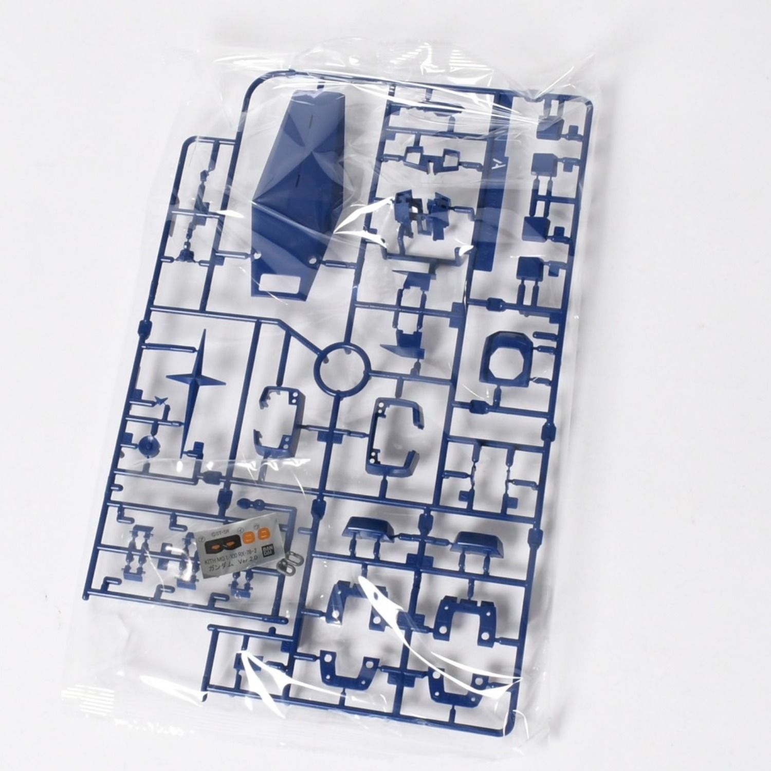 新品未使用 KITH × ガンダムプラモデル MG 1/100 RX-78-2 ガンダム Ver