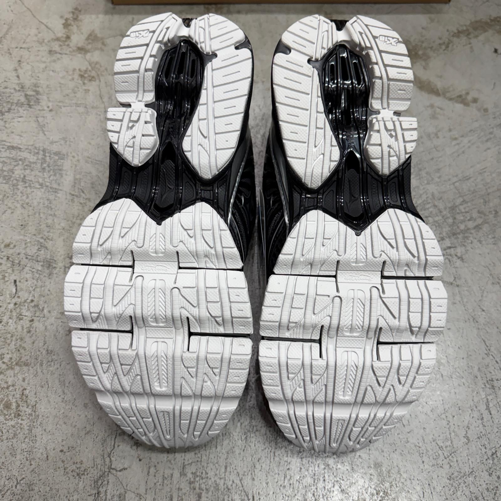 未使用 Mizuno WAVE PROPHECY LS ウエーブプロフェシー スニーカー