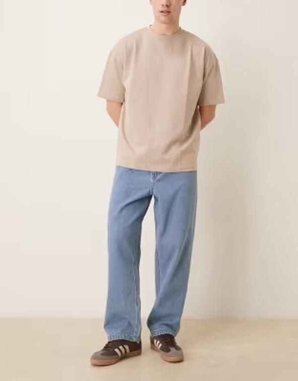 エイソス メンズ ボトムス デニムパンツ ジーンズ ASOS DESIGN relaxed tapered jeans in light wash LIGHT WASH BLUE ブルー