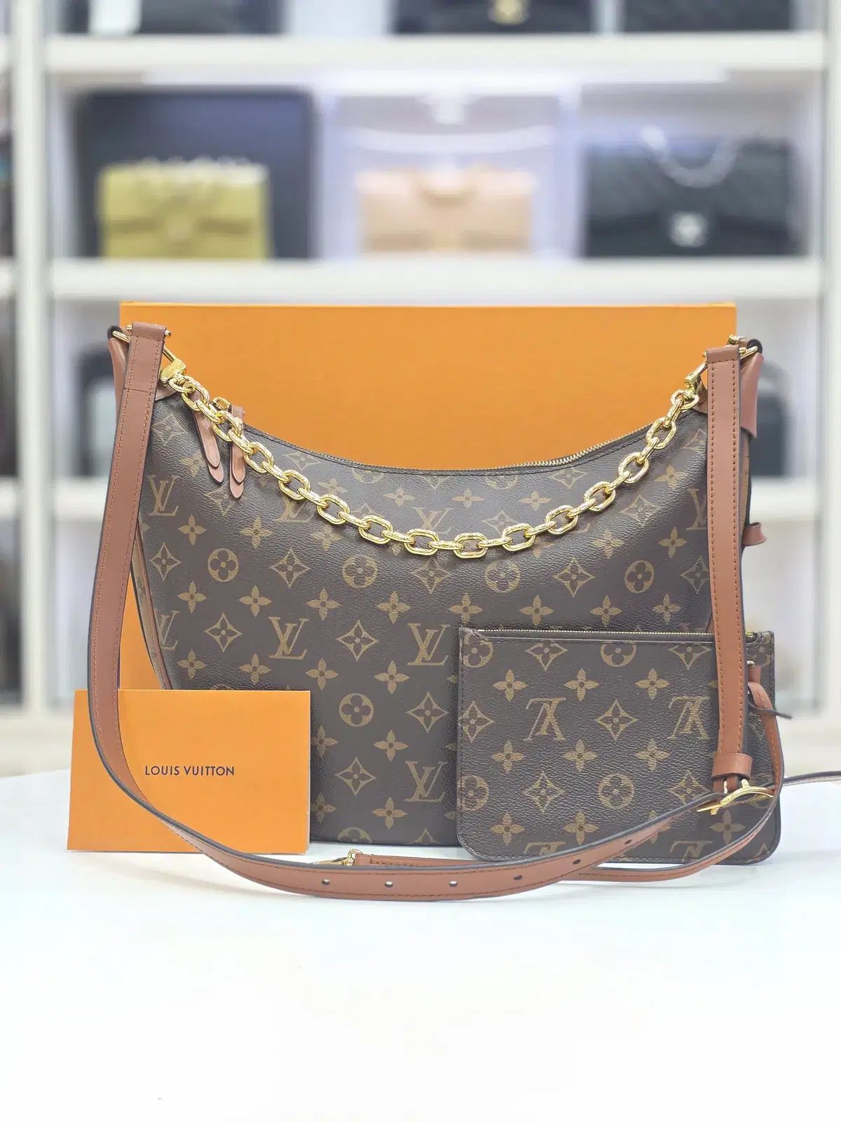 Louis Vuitton ルイヴィトン モノグラム ループ ホーボー リバース ショルダーバッグ ウール付き M46311