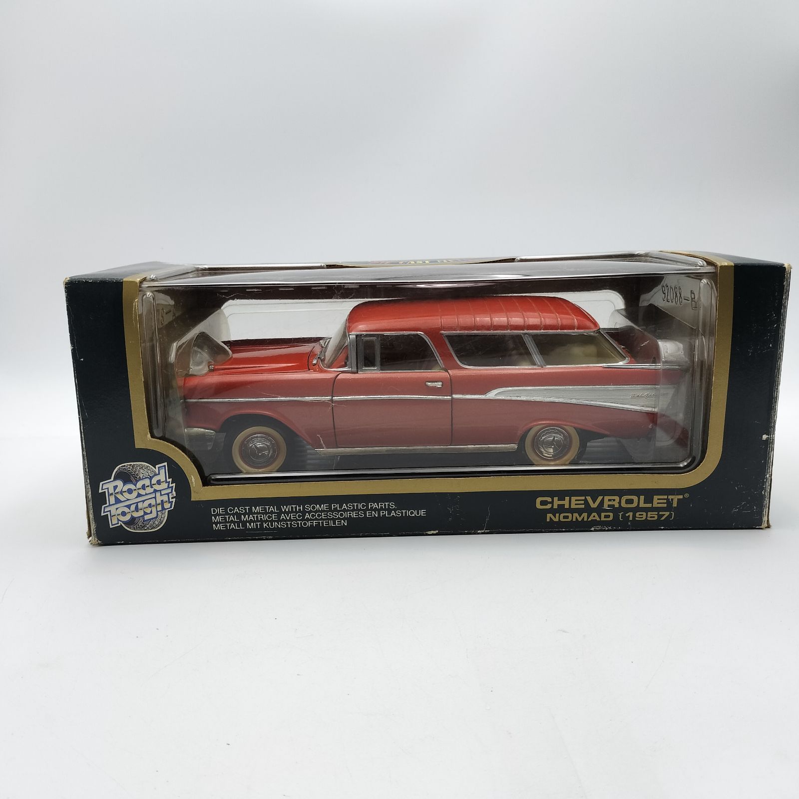 1/18 シボレー ノマド 1957 CHEVROLET NOMAD レッド Road Toughダイ