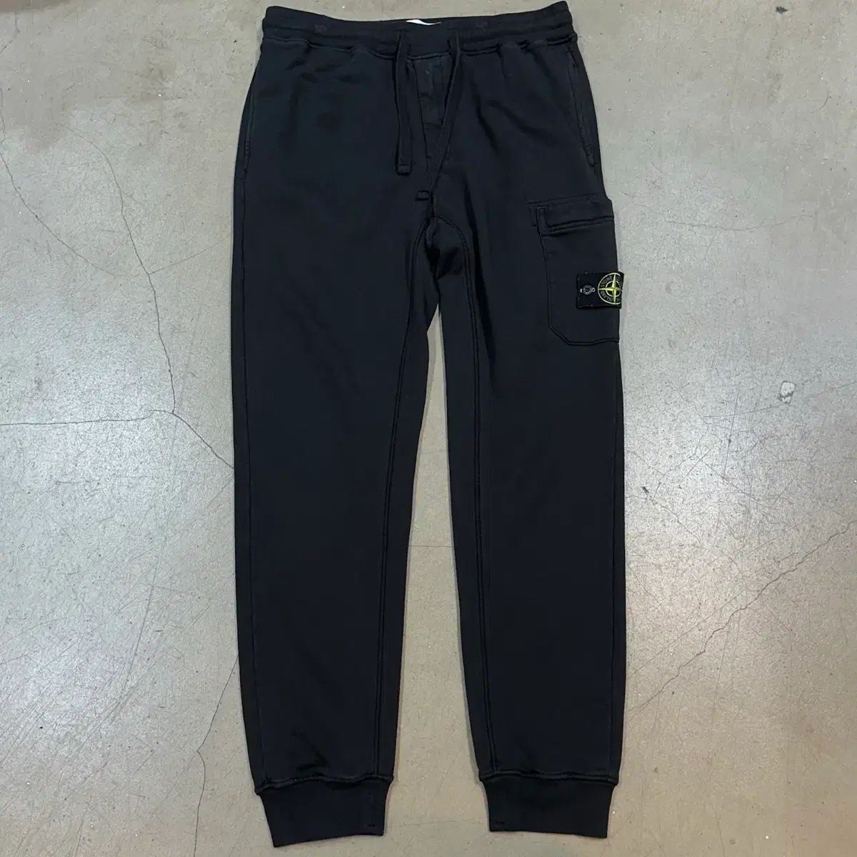 STONE ISLAND ストーンアイランド ブラック カーゴ ジョガー パンツ L