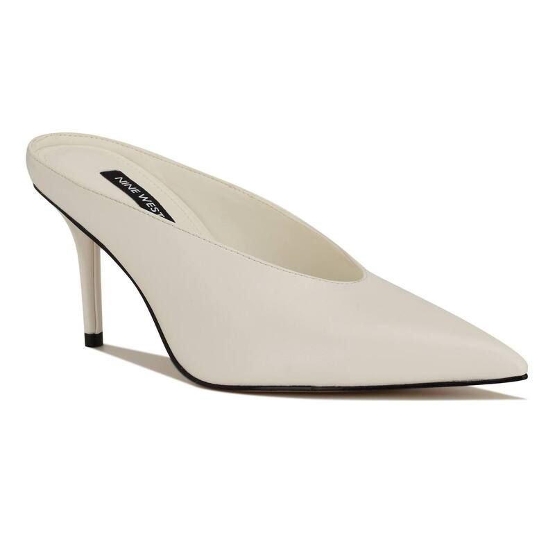ナインウェスト レディース シューズ パンプス Nine West Verra Womens Pointy Toe SlipOn Mule Dress Pumps White ホワイト