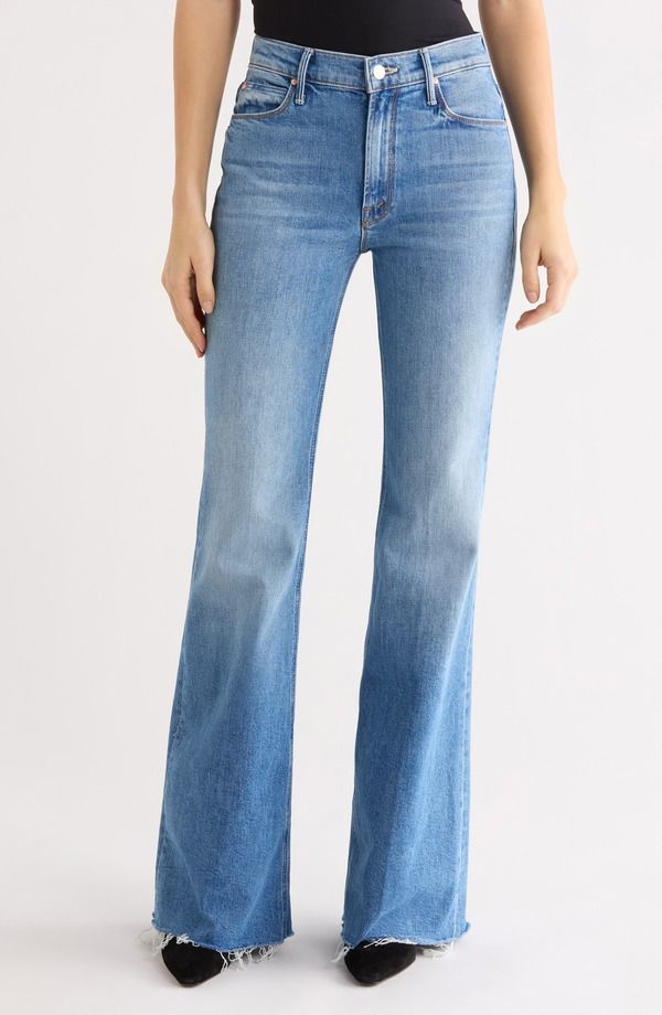 マザー レディース ボトムス デニムパンツ ジーンズ MOTHER The Doozy Fray Hem Flare Jeans Heads Or Tails