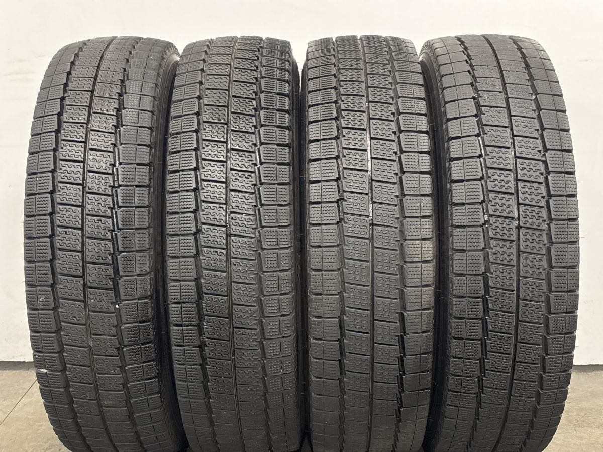 バリ溝】ダンロップ ウィンターマックス LV01 for VAN 195/80R15 LT 4