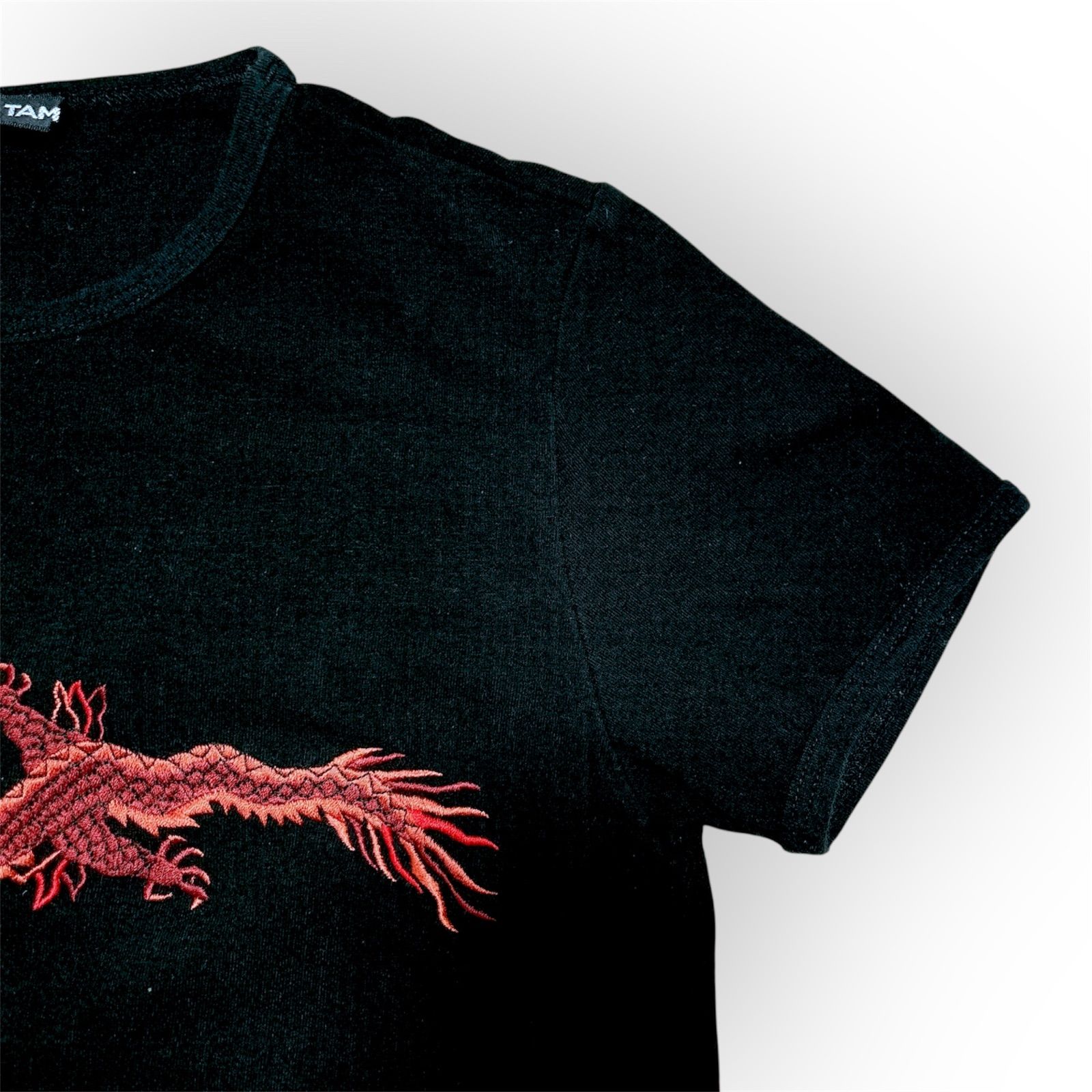 VIVIENNE TAM ヴィヴィアンタム ドラゴン Tシャツ 半袖 ブラック