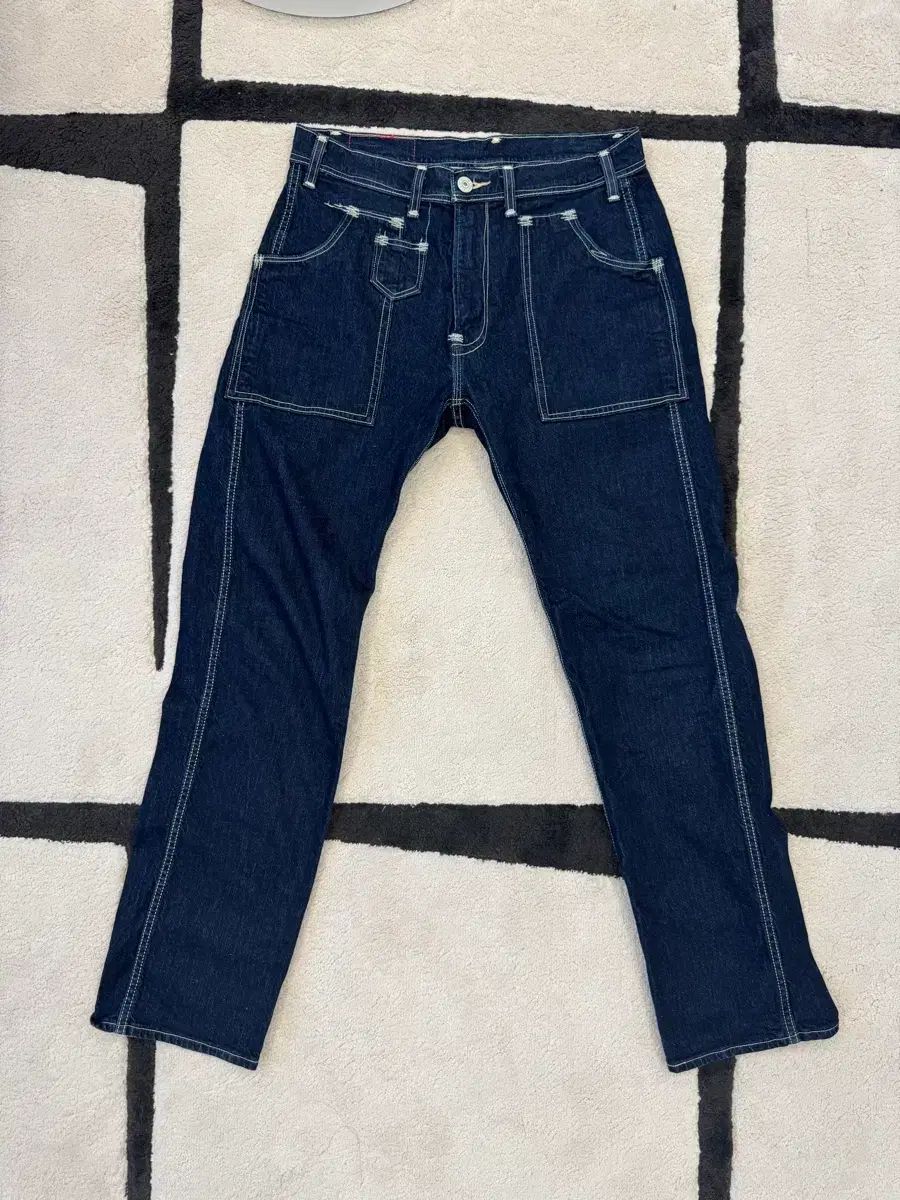 リーバイスレッドタブ デニムパンツ（ズボン） 7,641円