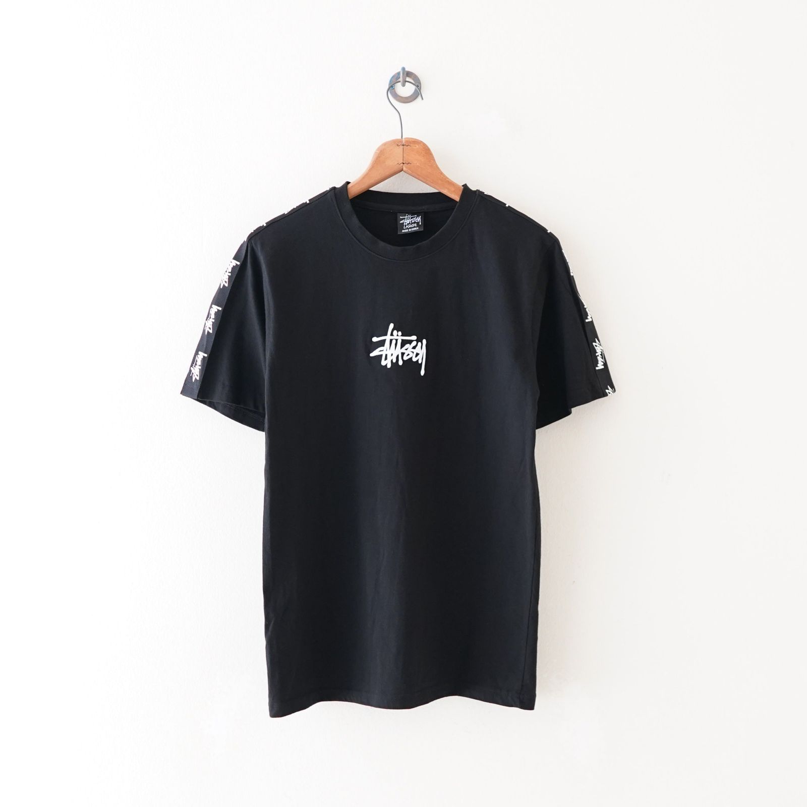 STUSSY tee
