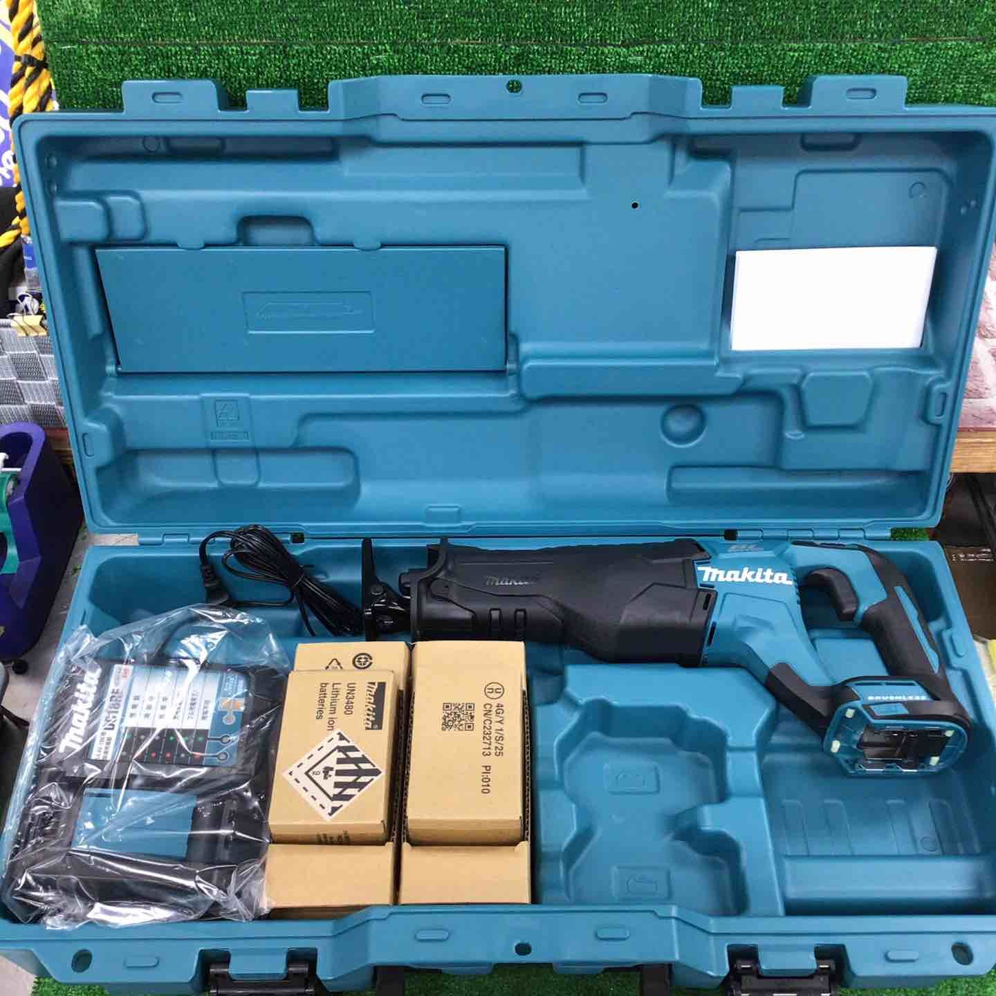 ★マキタ(makita) コードレスレシプロソー JR187DRGX【川崎店】