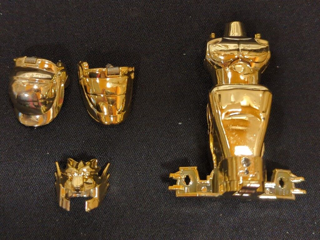 バンダイ 黄金聖衣/聖闘士聖衣大系 車田正美 ライブラクロスB - メルカリ