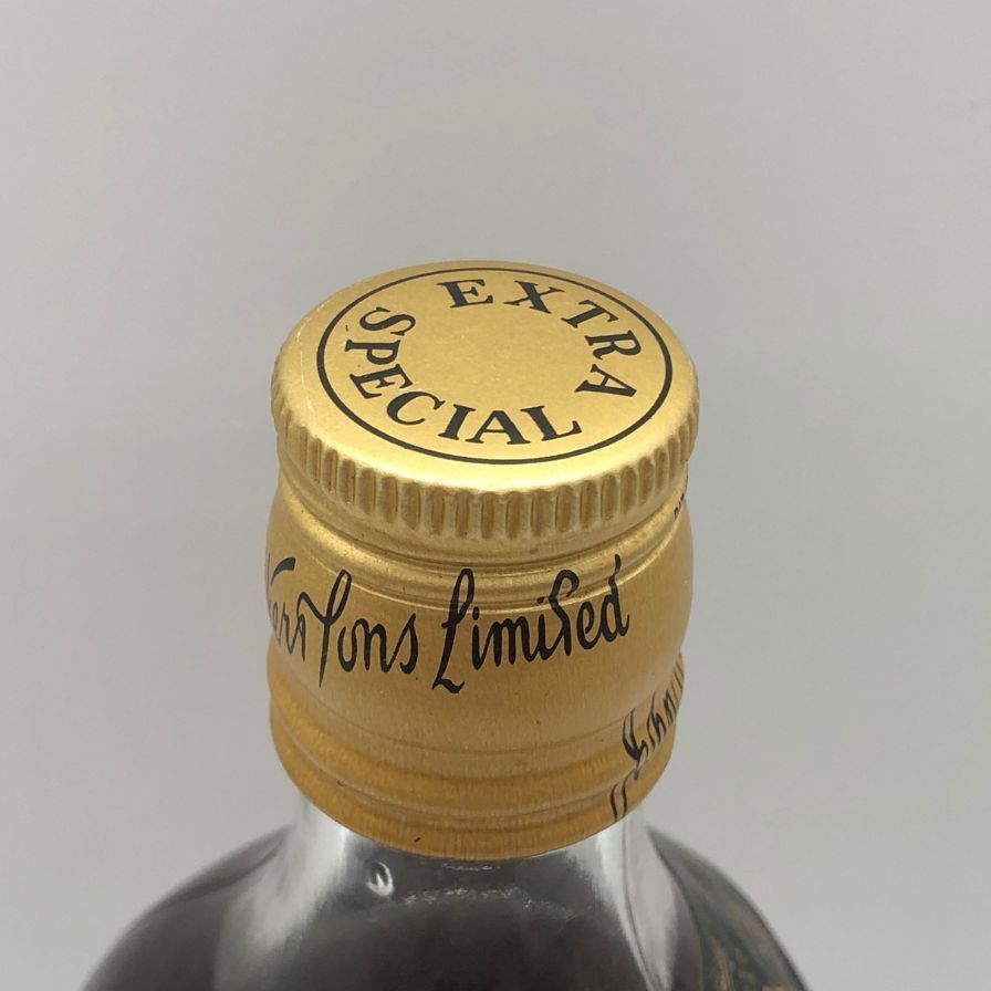 ジョニーウォーカー ブラックラベル12年 金キャップ 750ml 未開栓