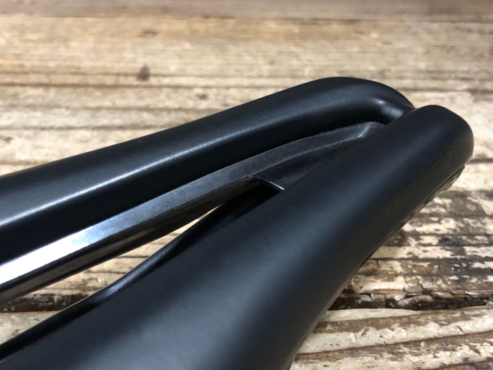 KJ407 スペシャライズド SPECIALIZED POWER サドル 黒 155mm クロモリ