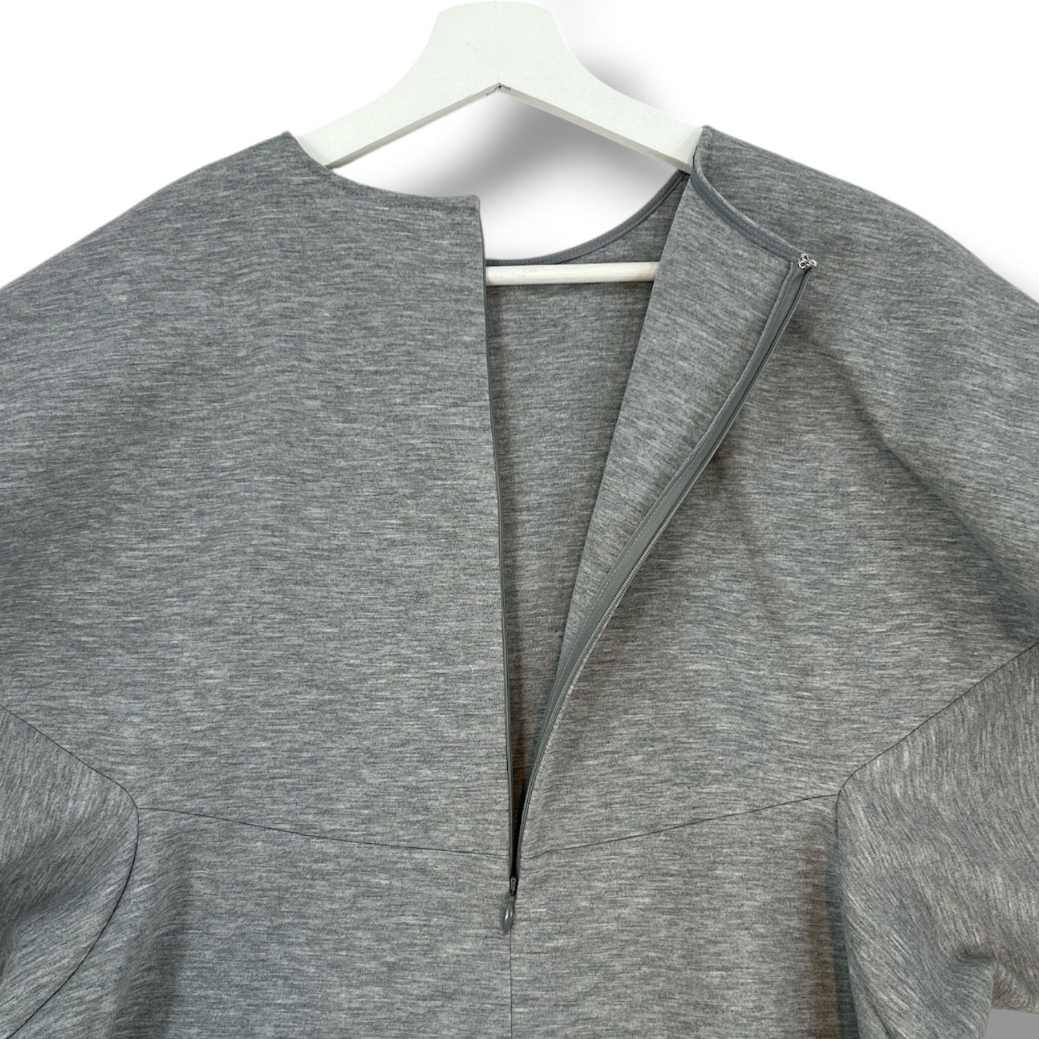 Liten リテン Sculpture from pullover スカルプチャーフォームプル 