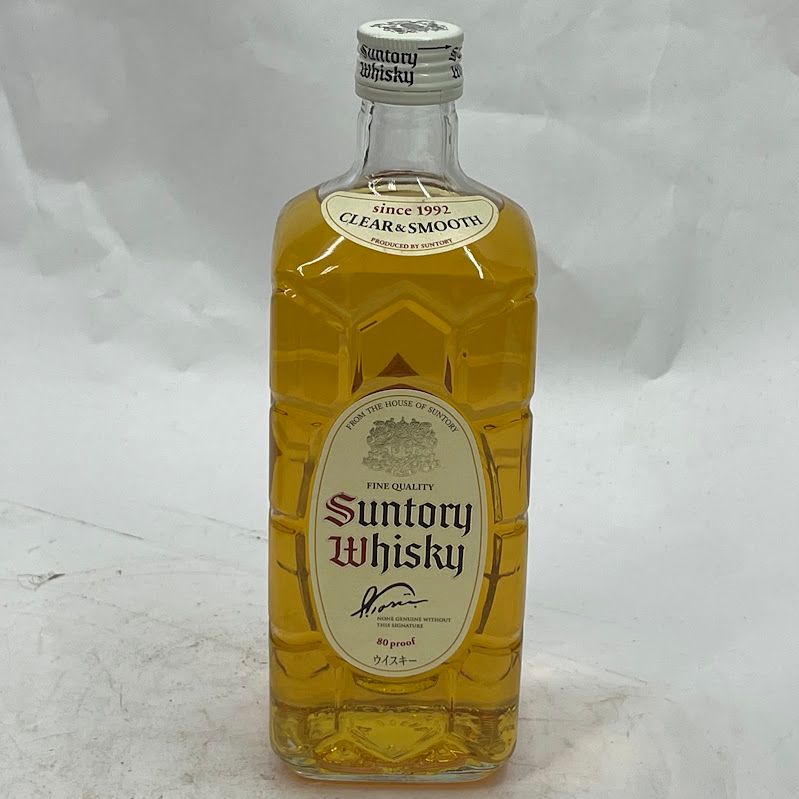 【未成年の飲酒は法律で禁じられています】サントリー ウイスキー 白角 日本 700ml　40度　終売品　レア