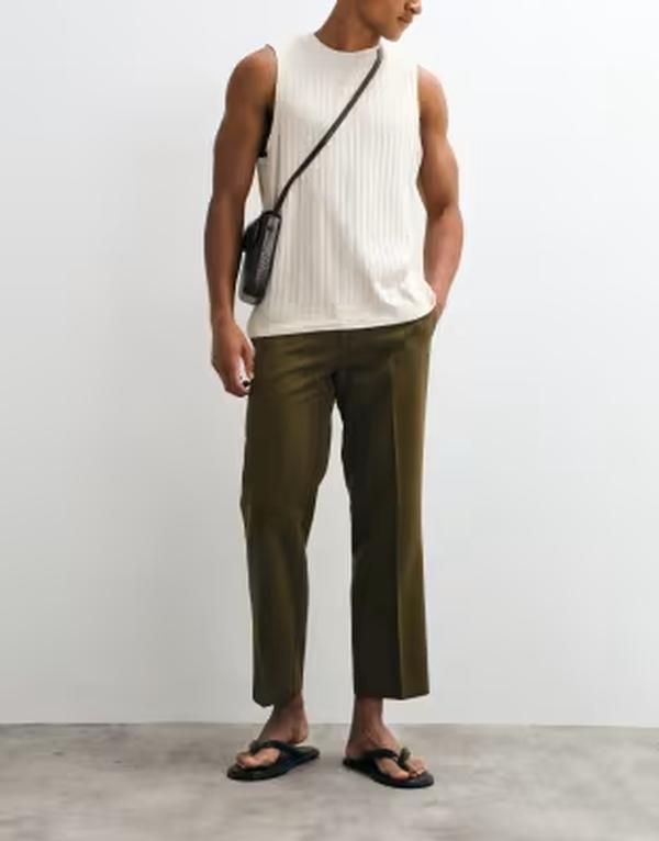 エイソス メンズ ボトムス カジュアルパンツ クロップド ASOS DESIGN smart straight cropped pants in olive GREEN グリーン