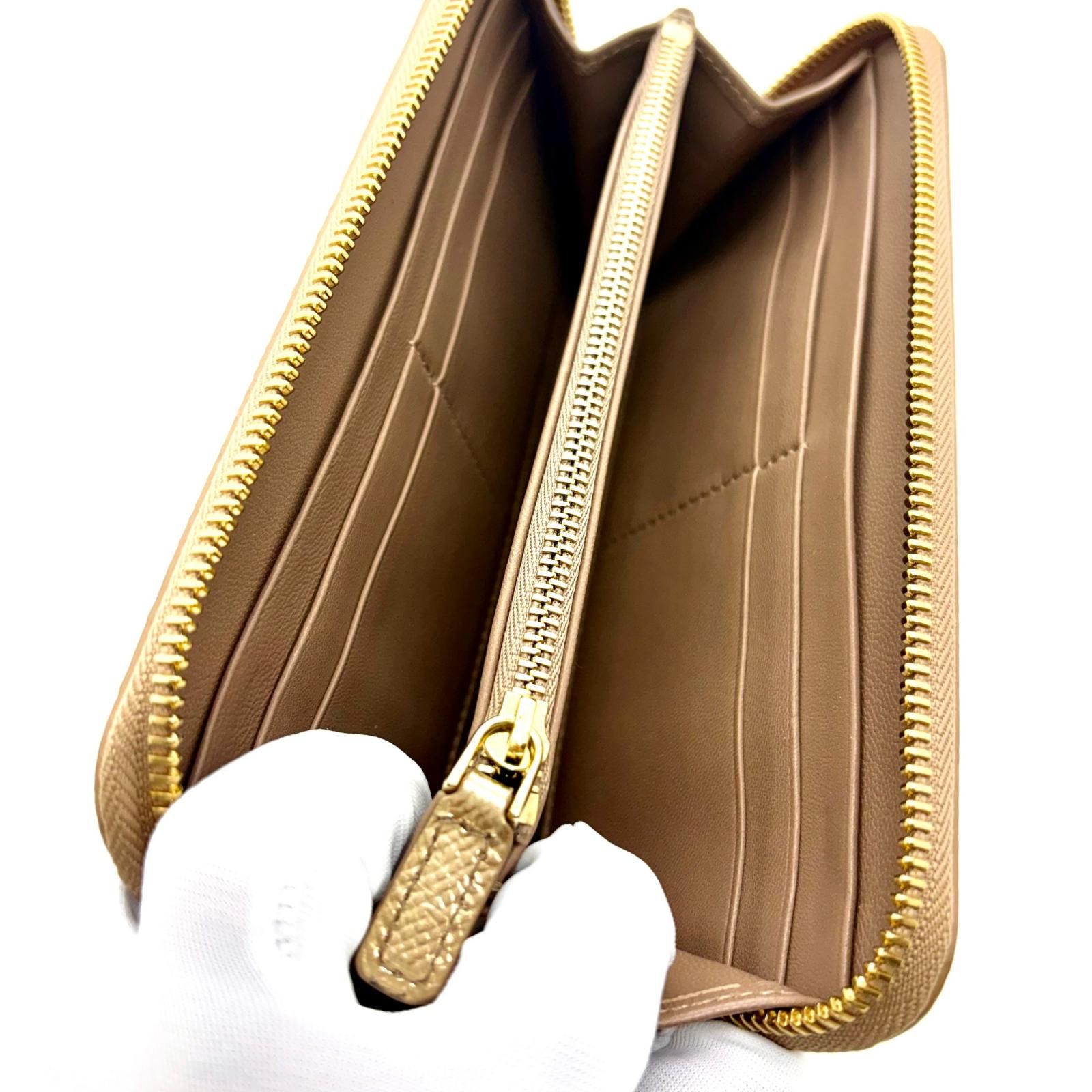 BVLGARI ブルガリ ラウンド長財布 ゴールド レザー 長財布 レザー
